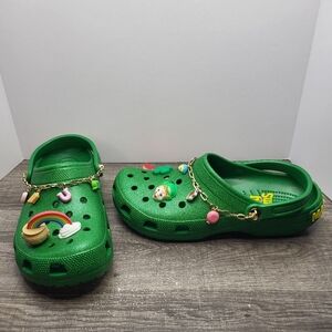 CROCS Lucky Charms Green Mens 11 with Jibbitz NEW